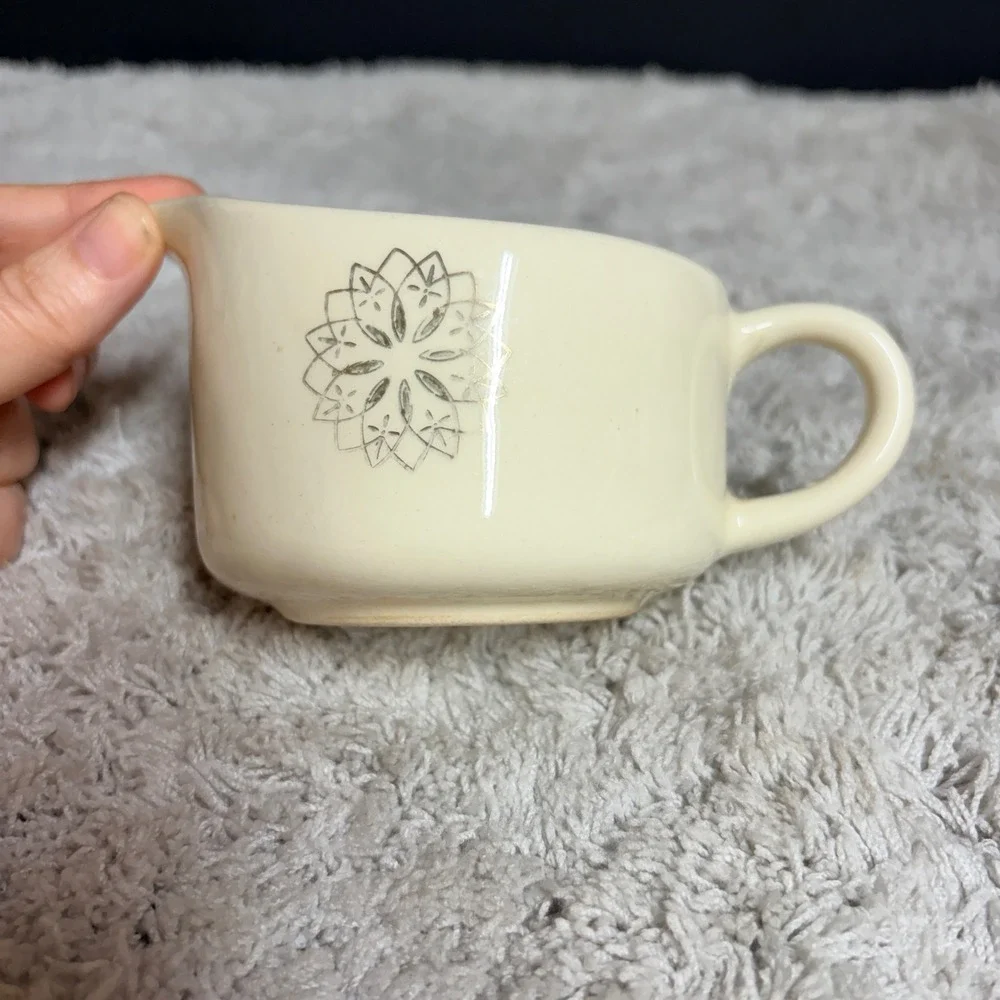 SCIO‎ Potteries Fascination Gold Oval Loops Creamer MCM Retro Atomic
